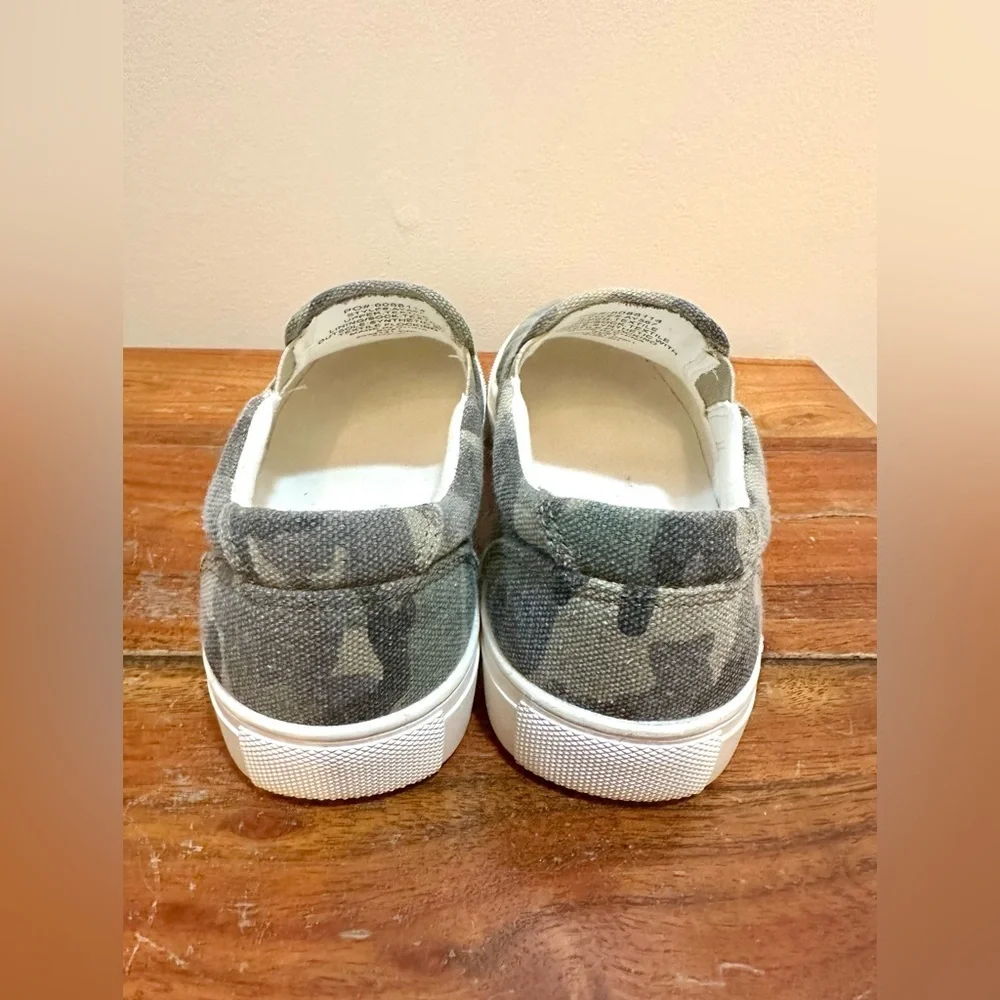J.Crew Women’s Camo Road Trip Canvas Slip-On Size 6.5